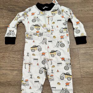 Noomie Construction Themed Pajamas Sz 12-18M